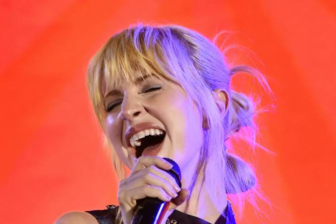 Hayley Williams performing live on stage